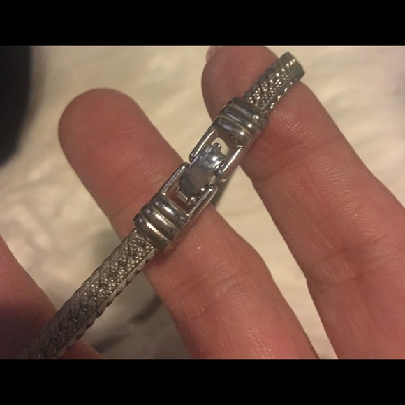 Monet necklace  16” - Picture 6 of 8